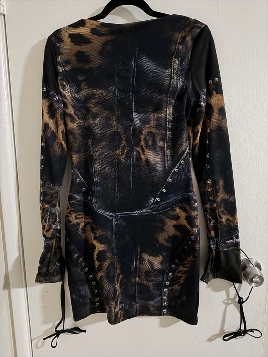 Dresses & Skirts - Long Sleeve Animal Print Bodycon Dress - Black & Brown